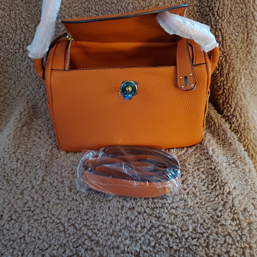 Purse - Picture 4 of 4